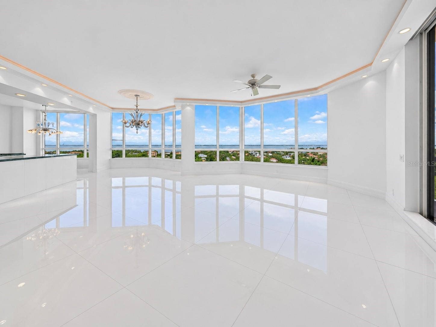 1281 GULF OF MEXICO DRIVE DRIVE, #707, Longboat Key, FL 34228 Virtually Vacant - eastern view, dining room and living room.