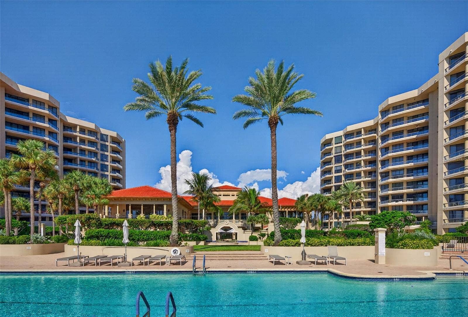1281 GULF OF MEXICO DRIVE DRIVE, #707, Longboat Key, FL 34228 Lap pool