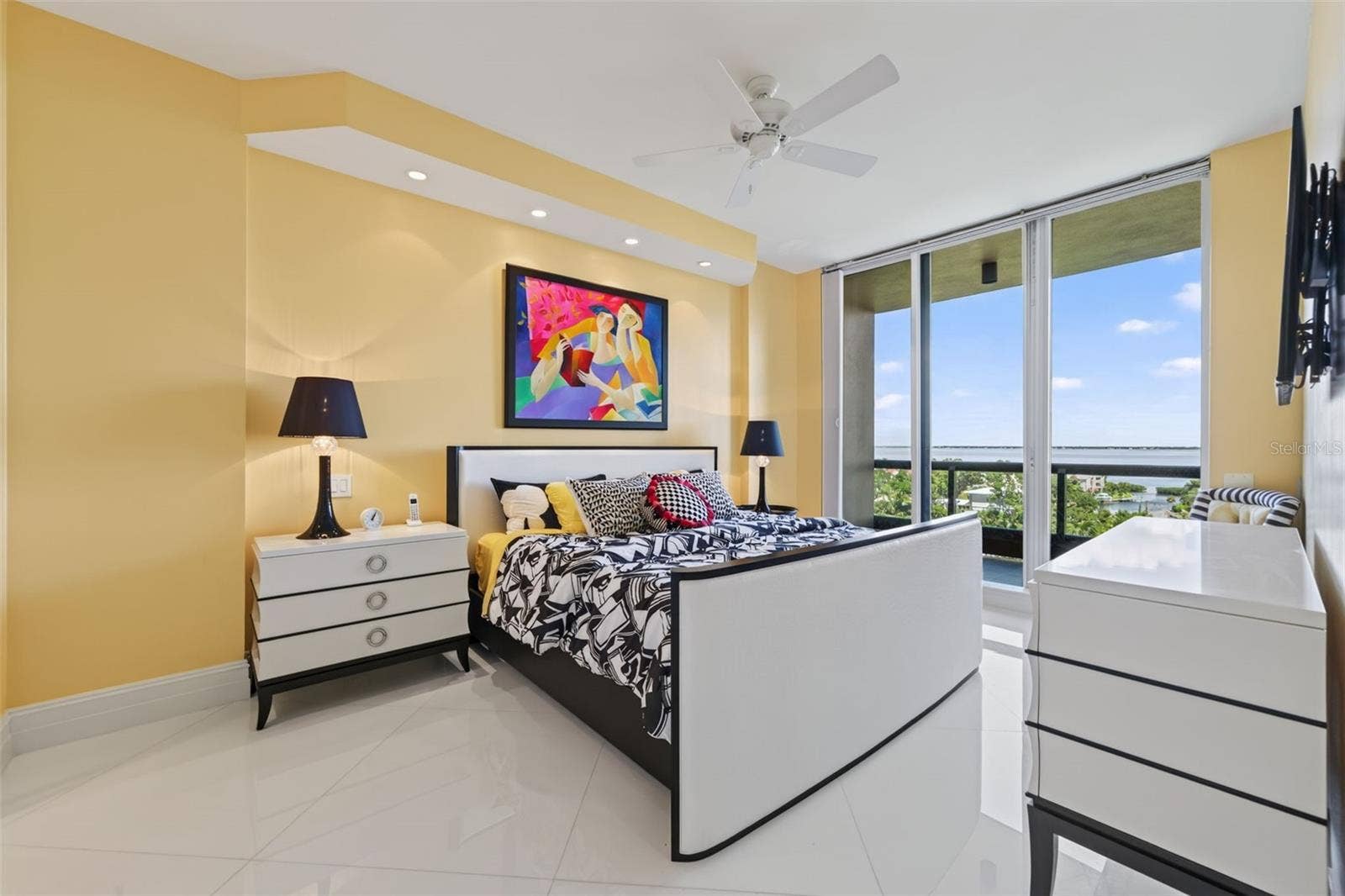 1281 GULF OF MEXICO DRIVE DRIVE, #707, Longboat Key, FL 34228 Guest bedroom 1