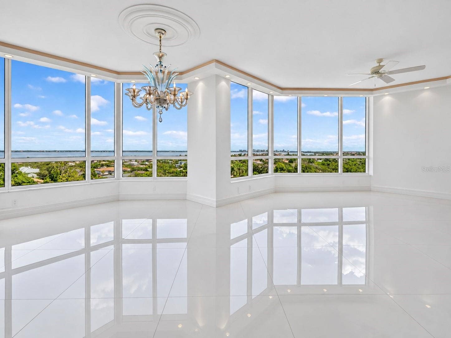 1281 GULF OF MEXICO DRIVE DRIVE, #707, Longboat Key, FL 34228 Virtually Vacant - dining room/living room looking east