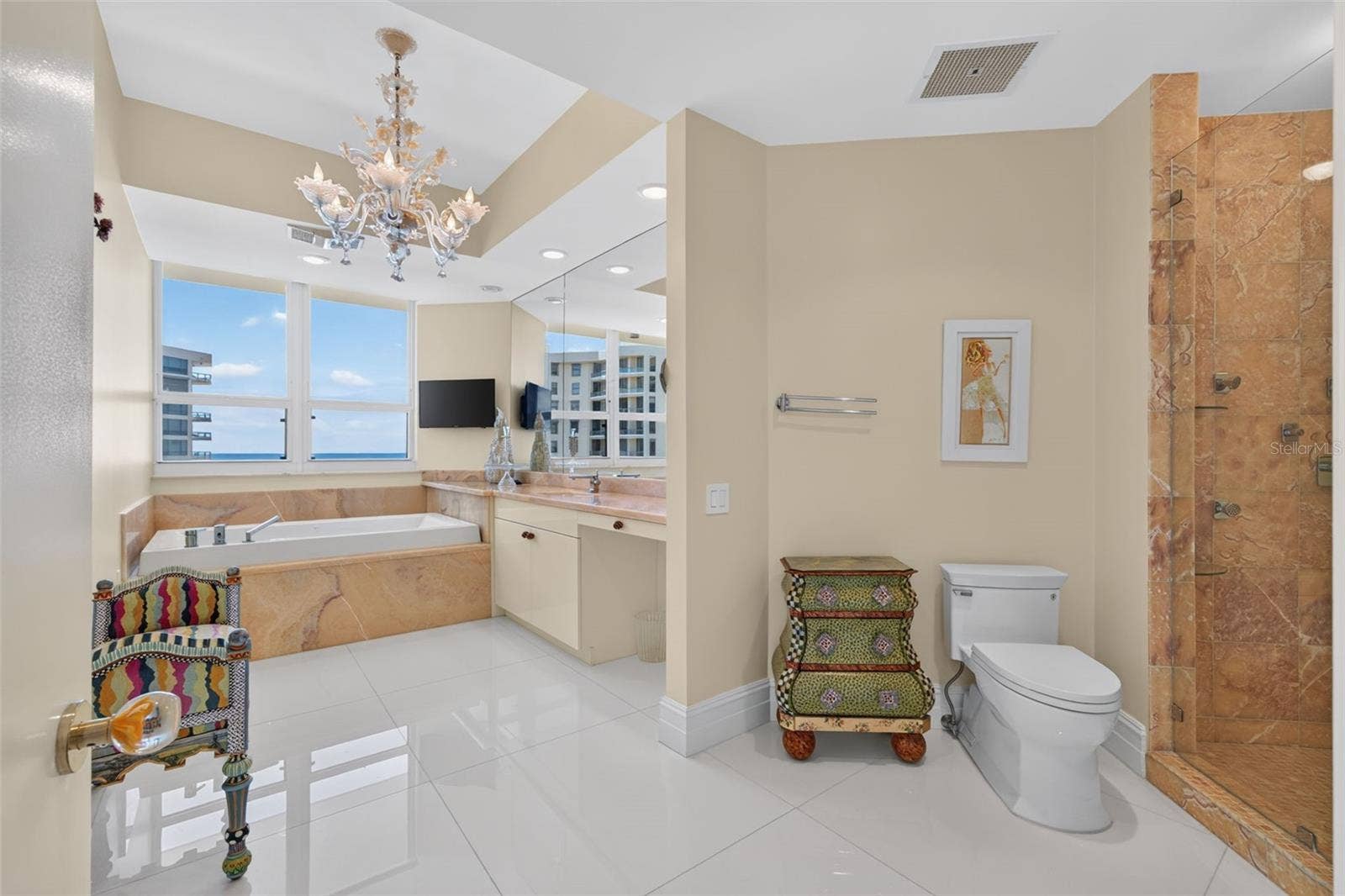 1281 GULF OF MEXICO DRIVE DRIVE, #707, Longboat Key, FL 34228 Primary bedroom "her" bath