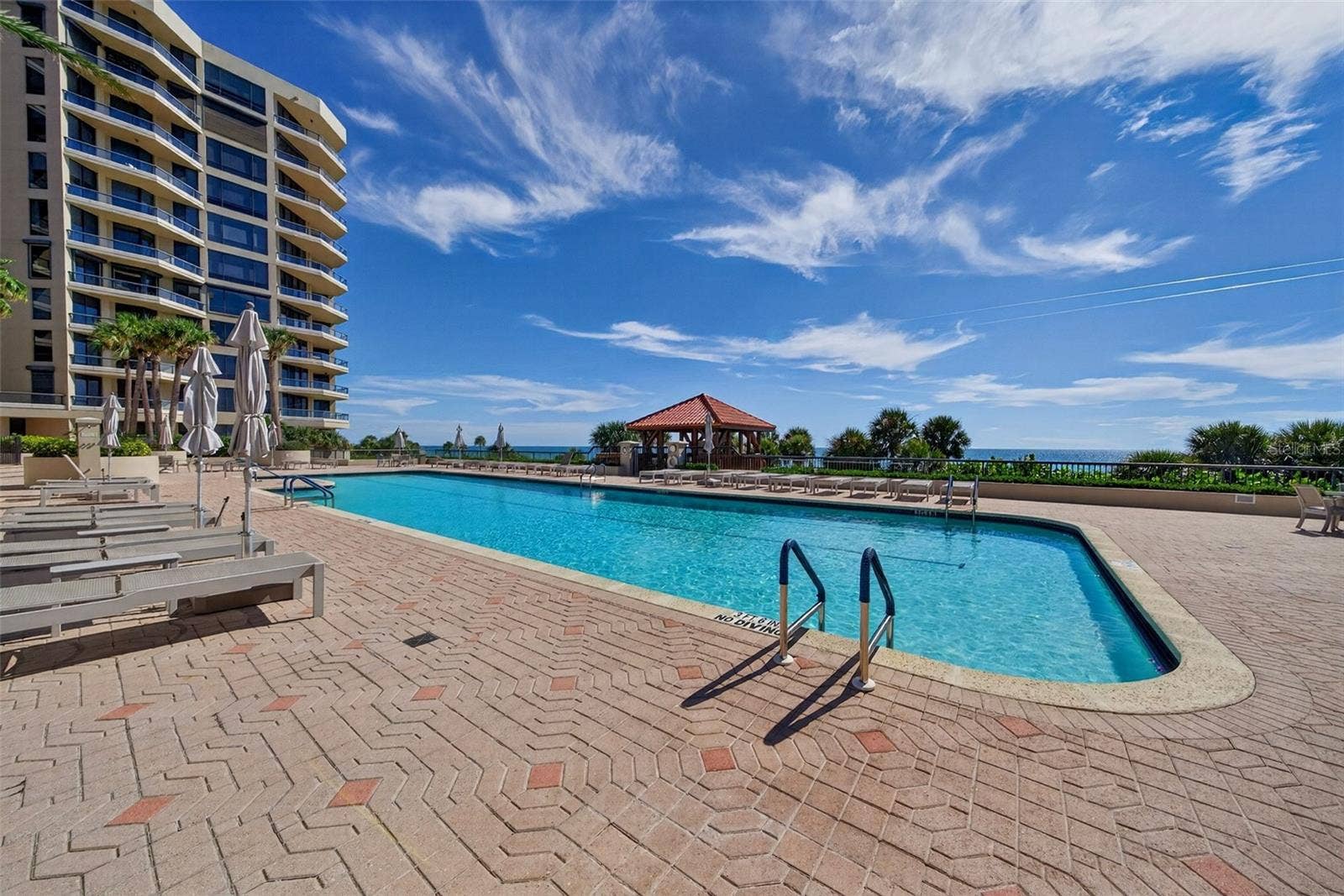 1281 GULF OF MEXICO DRIVE DRIVE, #707, Longboat Key, FL 34228 Lap Pool