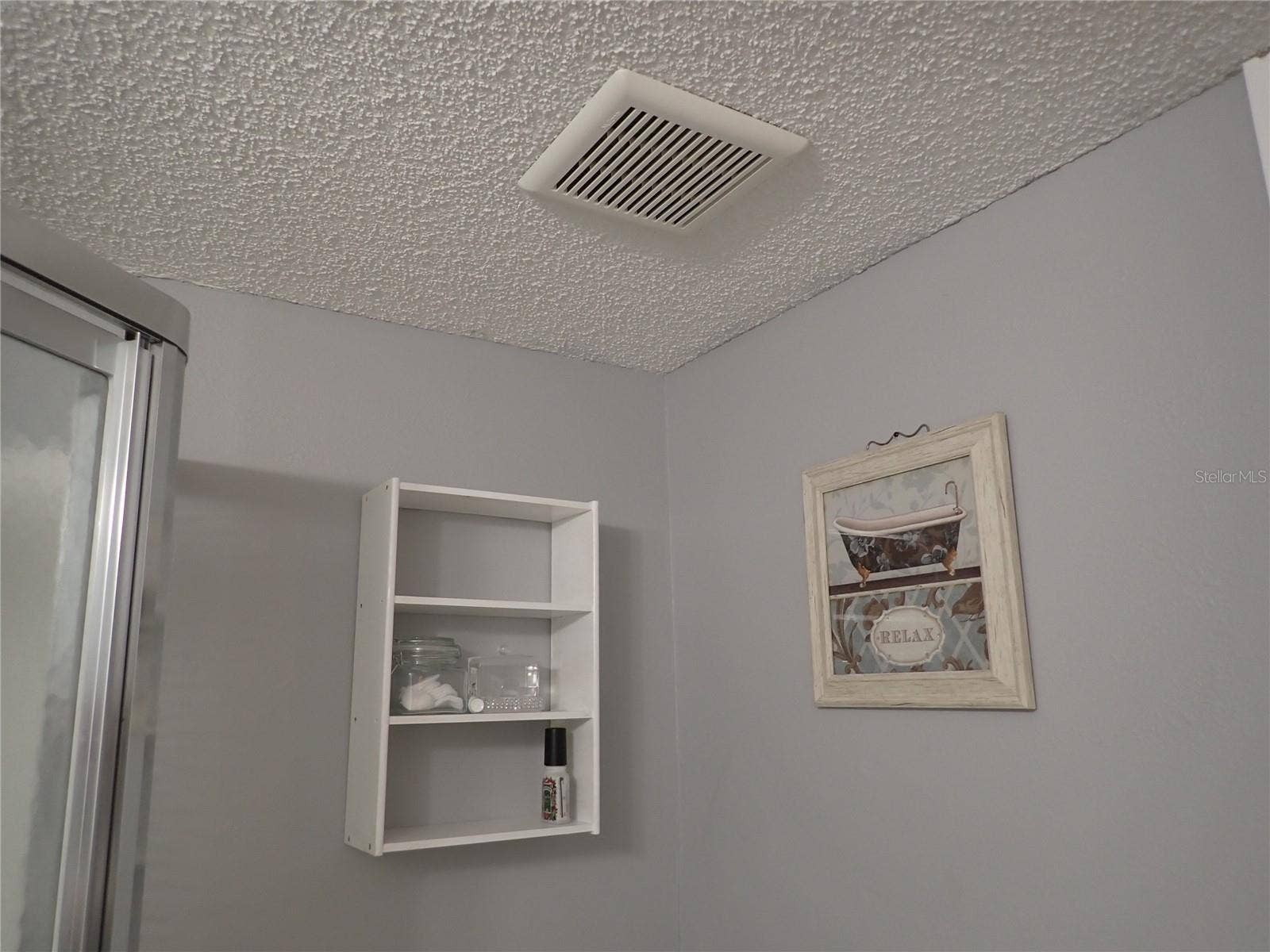 4158 TAMIAMI TRAIL, #J5, Port Charlotte, FL 33952 Primary Bath