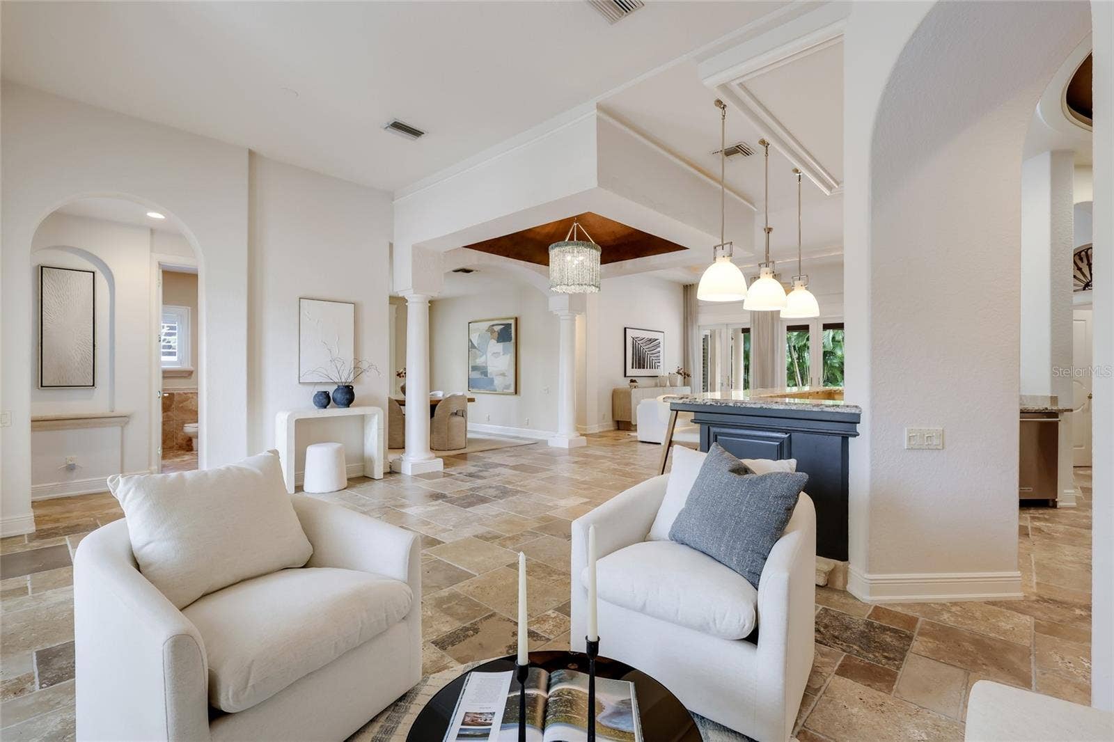 4946 BRYWILL CIRCLE, Sarasota, FL 34234 4946 BRYWILL CIRCLE, Sarasota, FL 34234
