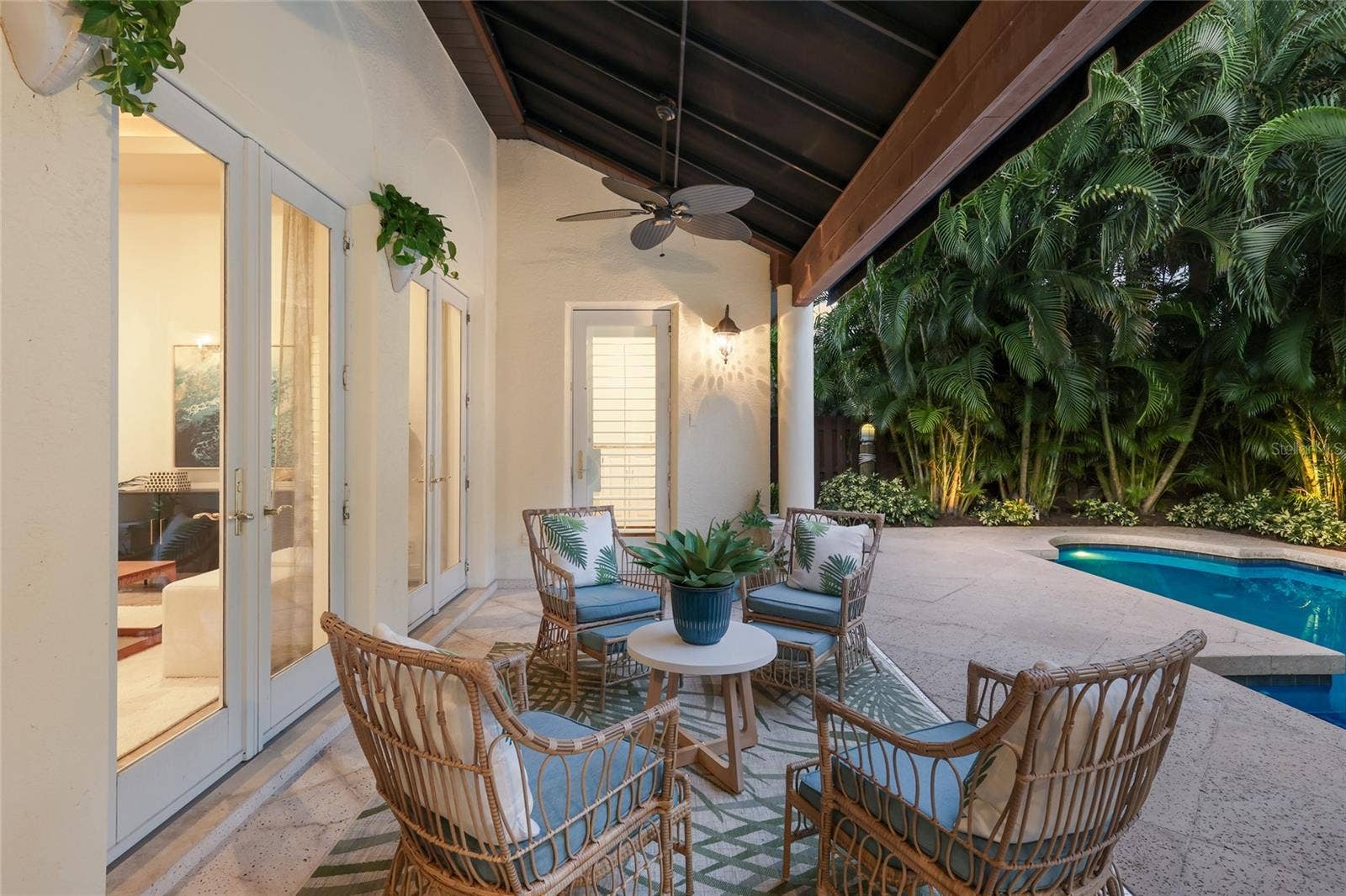 4946 BRYWILL CIRCLE, Sarasota, FL 34234 4946 BRYWILL CIRCLE, Sarasota, FL 34234