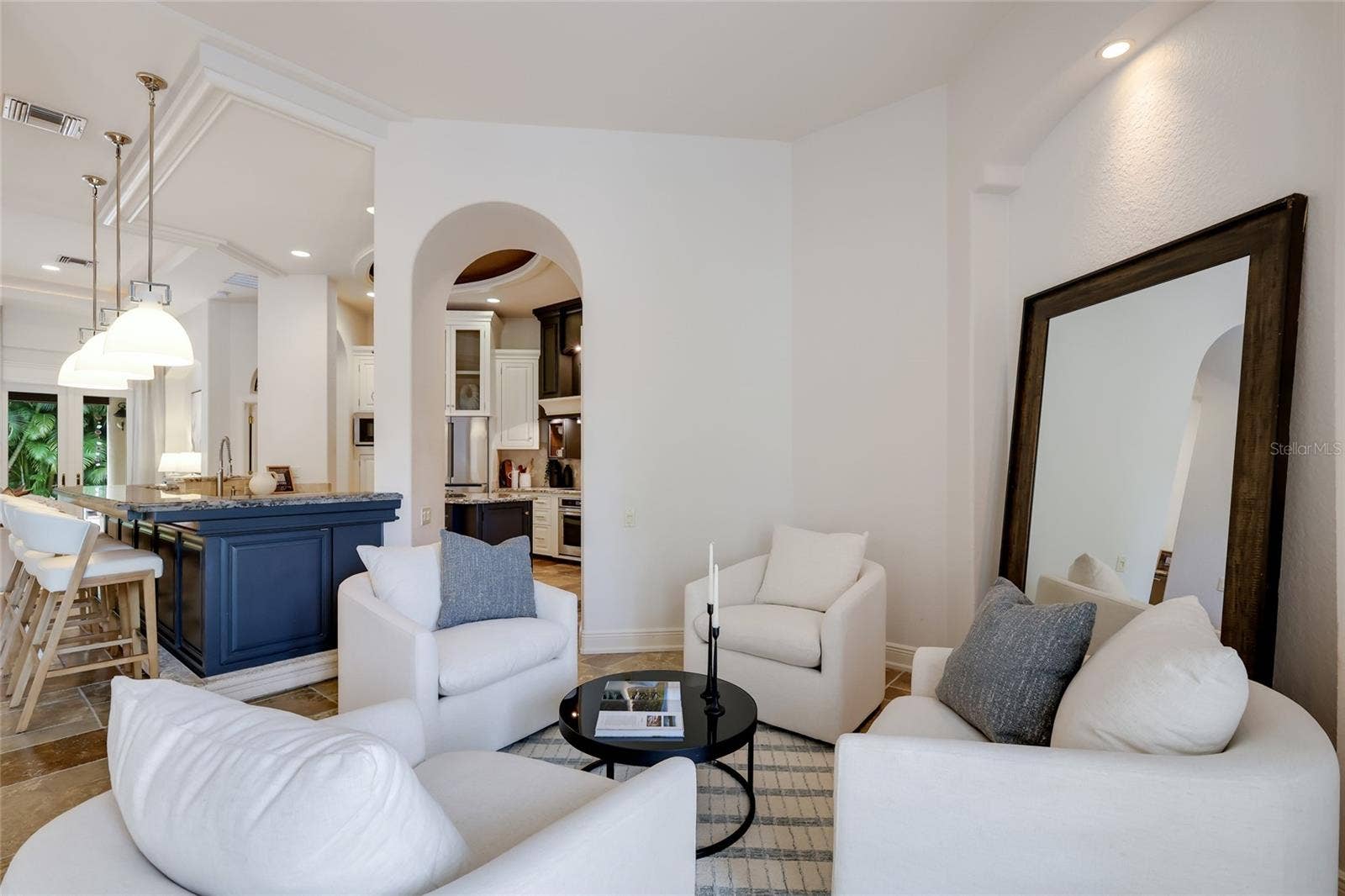 4946 BRYWILL CIRCLE, Sarasota, FL 34234 4946 BRYWILL CIRCLE, Sarasota, FL 34234