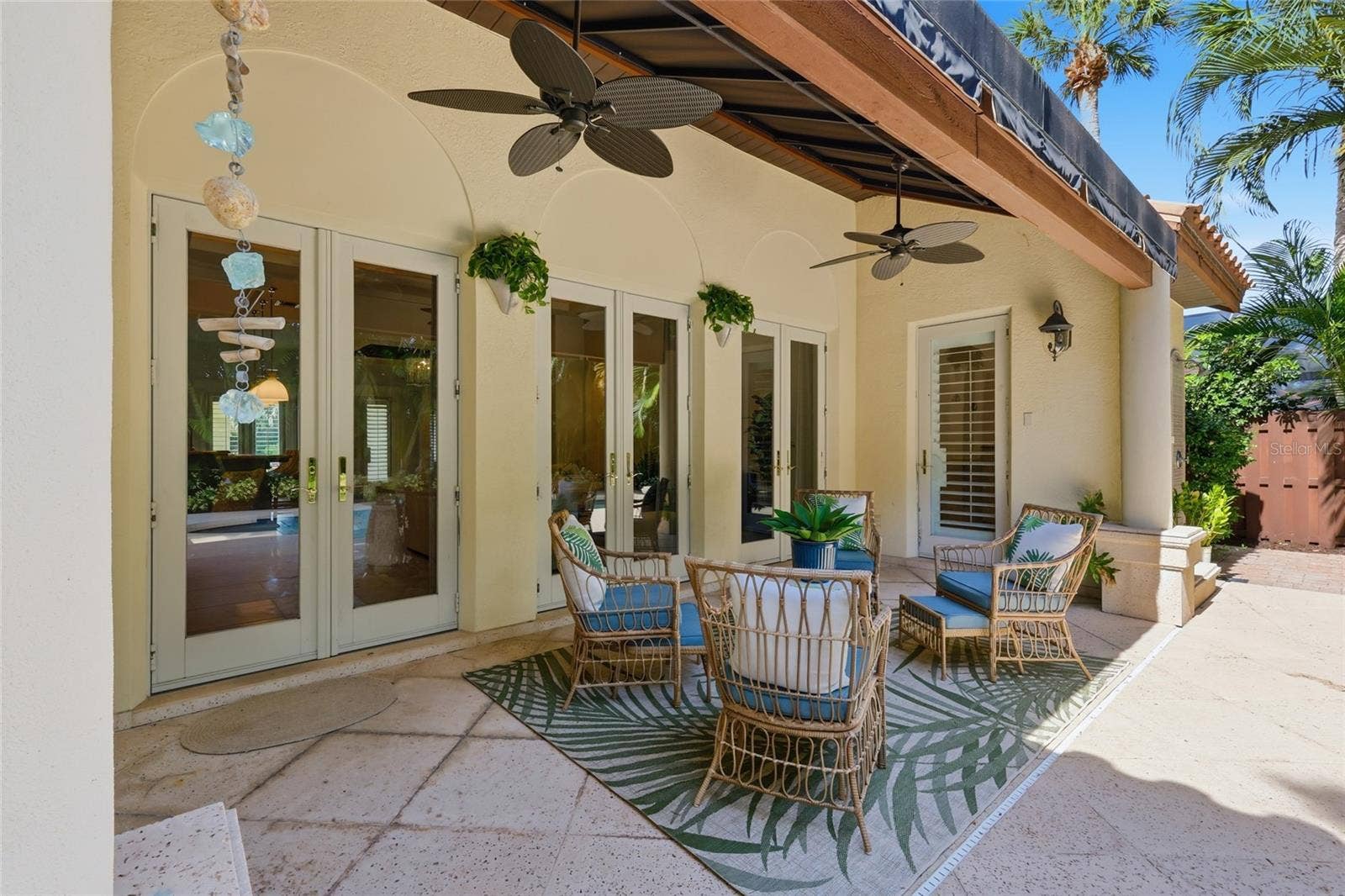 4946 BRYWILL CIRCLE, Sarasota, FL 34234 4946 BRYWILL CIRCLE, Sarasota, FL 34234