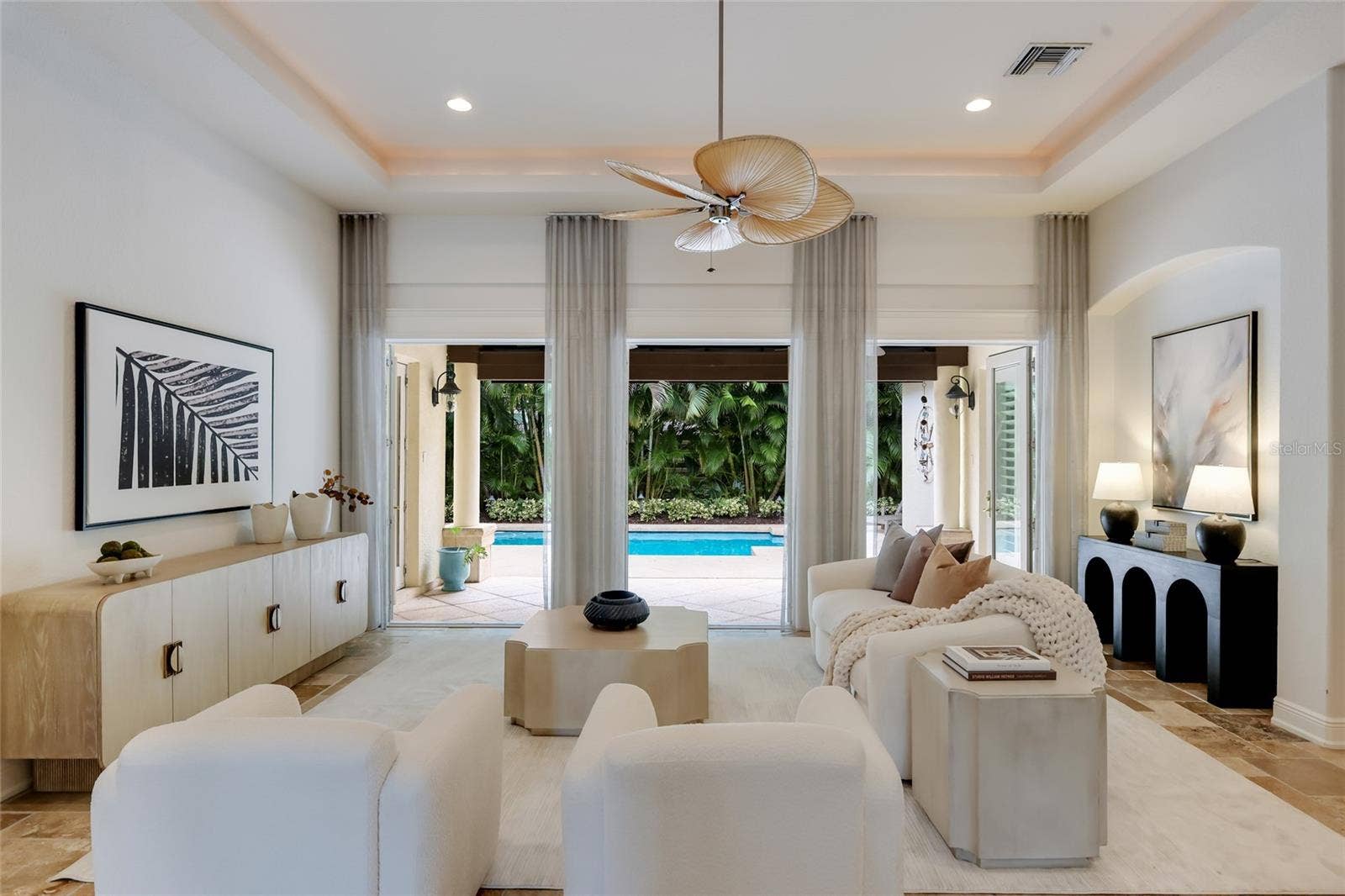 4946 BRYWILL CIRCLE, Sarasota, FL 34234 4946 BRYWILL CIRCLE, Sarasota, FL 34234