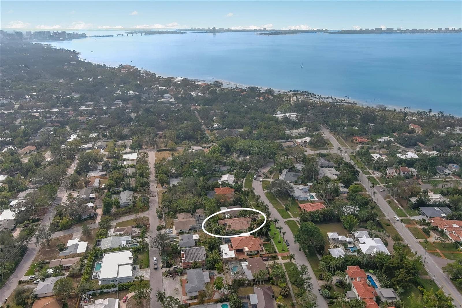 4946 BRYWILL CIRCLE, Sarasota, FL 34234 4946 BRYWILL CIRCLE, Sarasota, FL 34234
