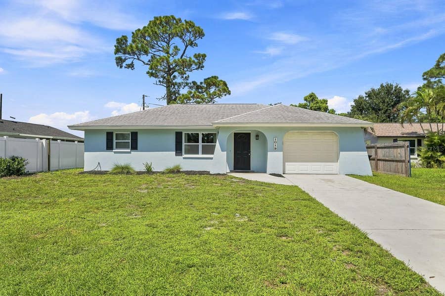 Property photo for 1019 HOPE STREET, Venice, FL
