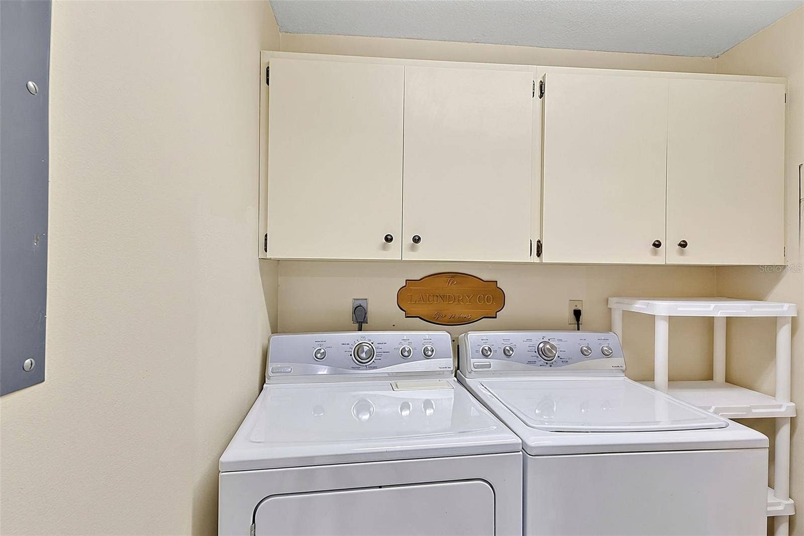 7143 WOOD CREEK DRIVE, #203, Sarasota, FL 34231 7143 WOOD CREEK DRIVE, #203, Sarasota, FL 34231