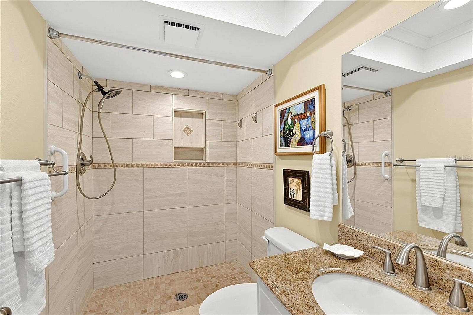 7143 WOOD CREEK DRIVE, #203, Sarasota, FL 34231 7143 WOOD CREEK DRIVE, #203, Sarasota, FL 34231