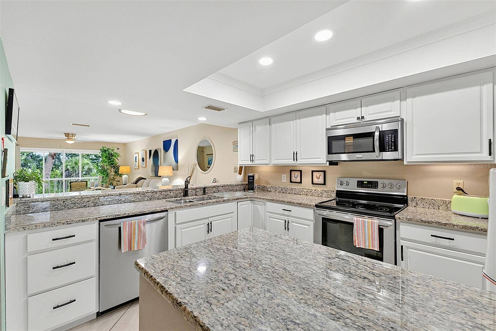 7143 WOOD CREEK DRIVE, #203, Sarasota, FL 34231 7143 WOOD CREEK DRIVE, #203, Sarasota, FL 34231