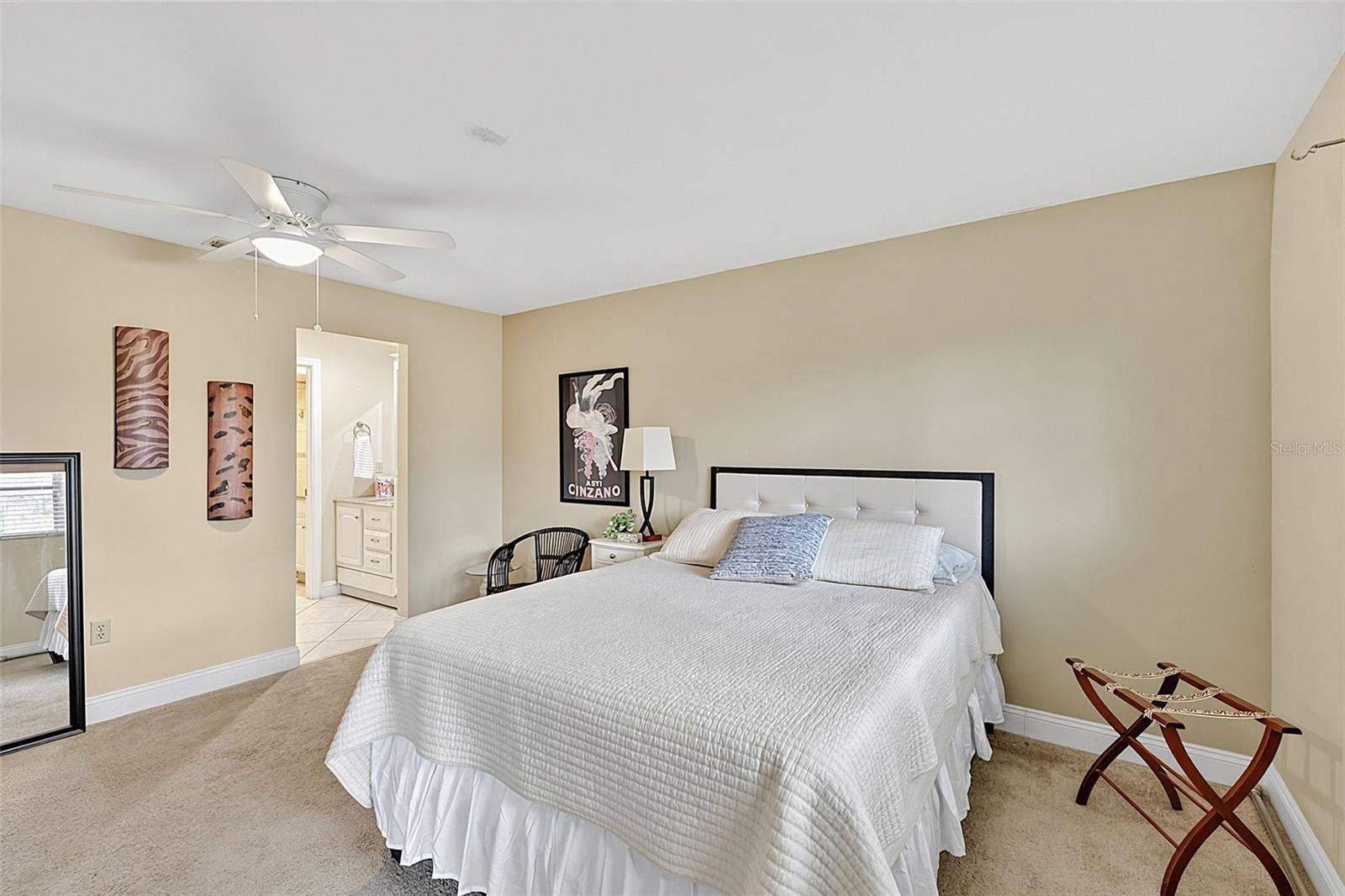 7143 WOOD CREEK DRIVE, #203, Sarasota, FL 34231 7143 WOOD CREEK DRIVE, #203, Sarasota, FL 34231