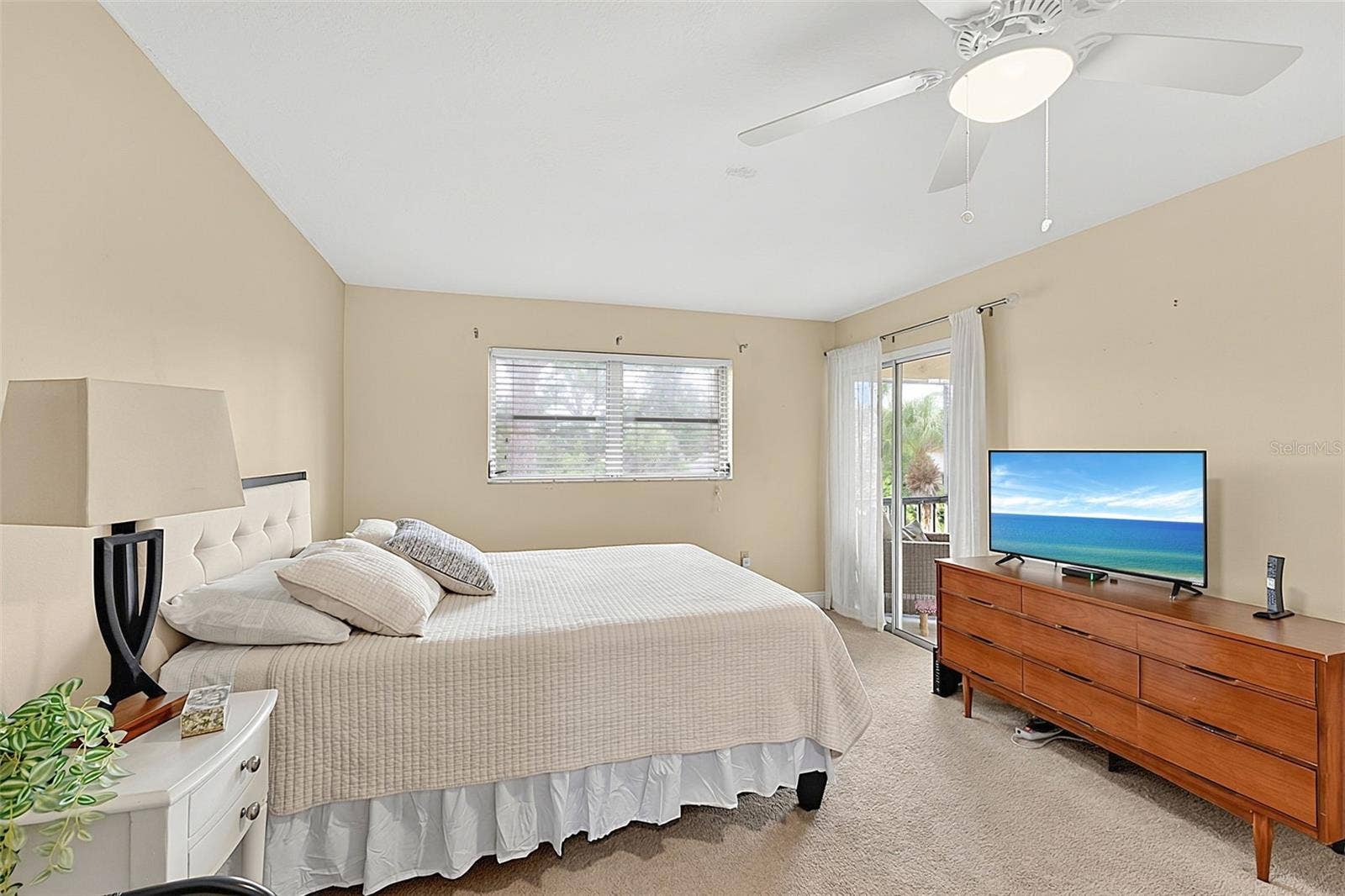 7143 WOOD CREEK DRIVE, #203, Sarasota, FL 34231 7143 WOOD CREEK DRIVE, #203, Sarasota, FL 34231