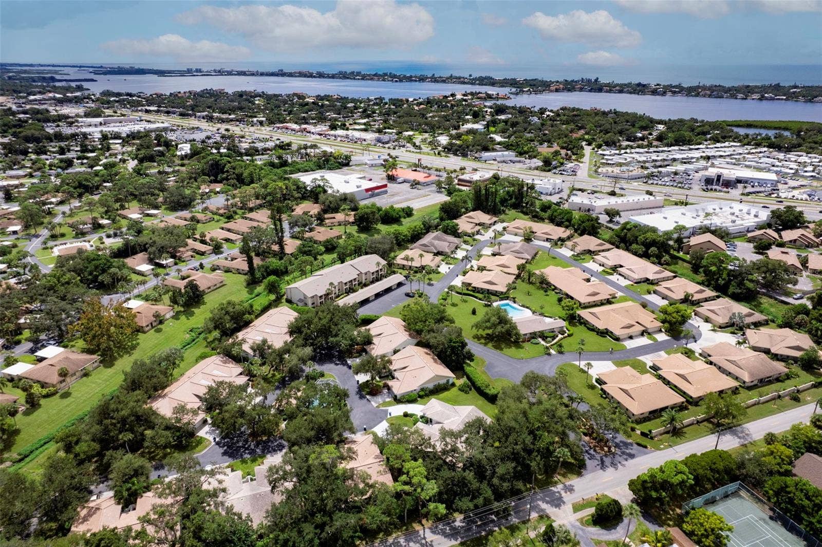 7143 WOOD CREEK DRIVE, #203, Sarasota, FL 34231 SO CLOSE TO THE GULF 8 MIN 2 SIESTA !