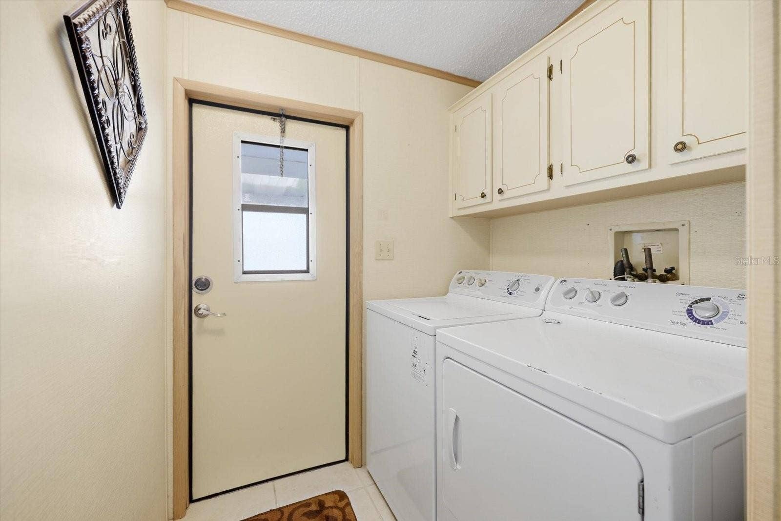 609 IGLESIA DRIVE, North Port, FL 34287 609 IGLESIA DRIVE, North Port, FL 34287