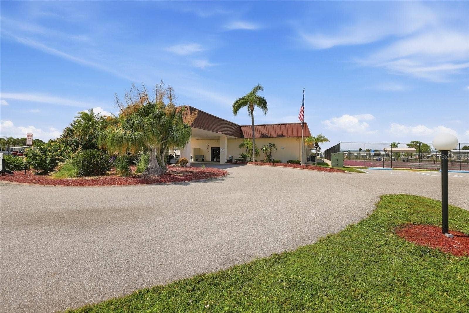 609 IGLESIA DRIVE, North Port, FL 34287 609 IGLESIA DRIVE, North Port, FL 34287