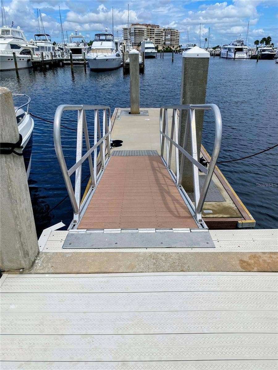Property photo for 2800 HARBOURSIDE DRIVE, #E-21, Longboat Key, FL