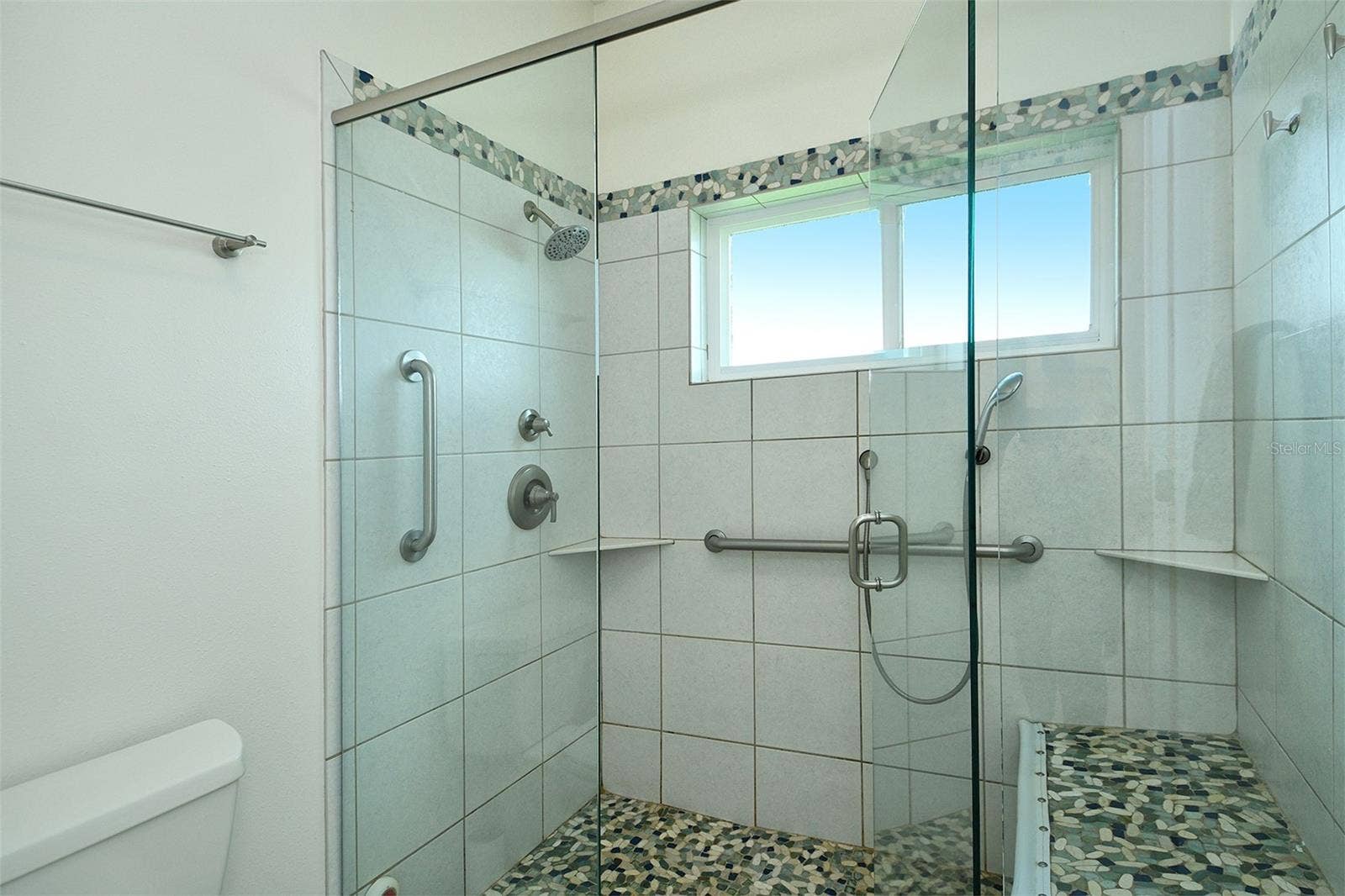 4951 CHASE OAKS DRIVE, Sarasota, FL 34241 Primary Bathroom