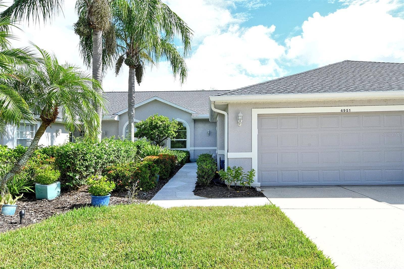 4951 CHASE OAKS DRIVE, Sarasota, FL 34241 Front of Property