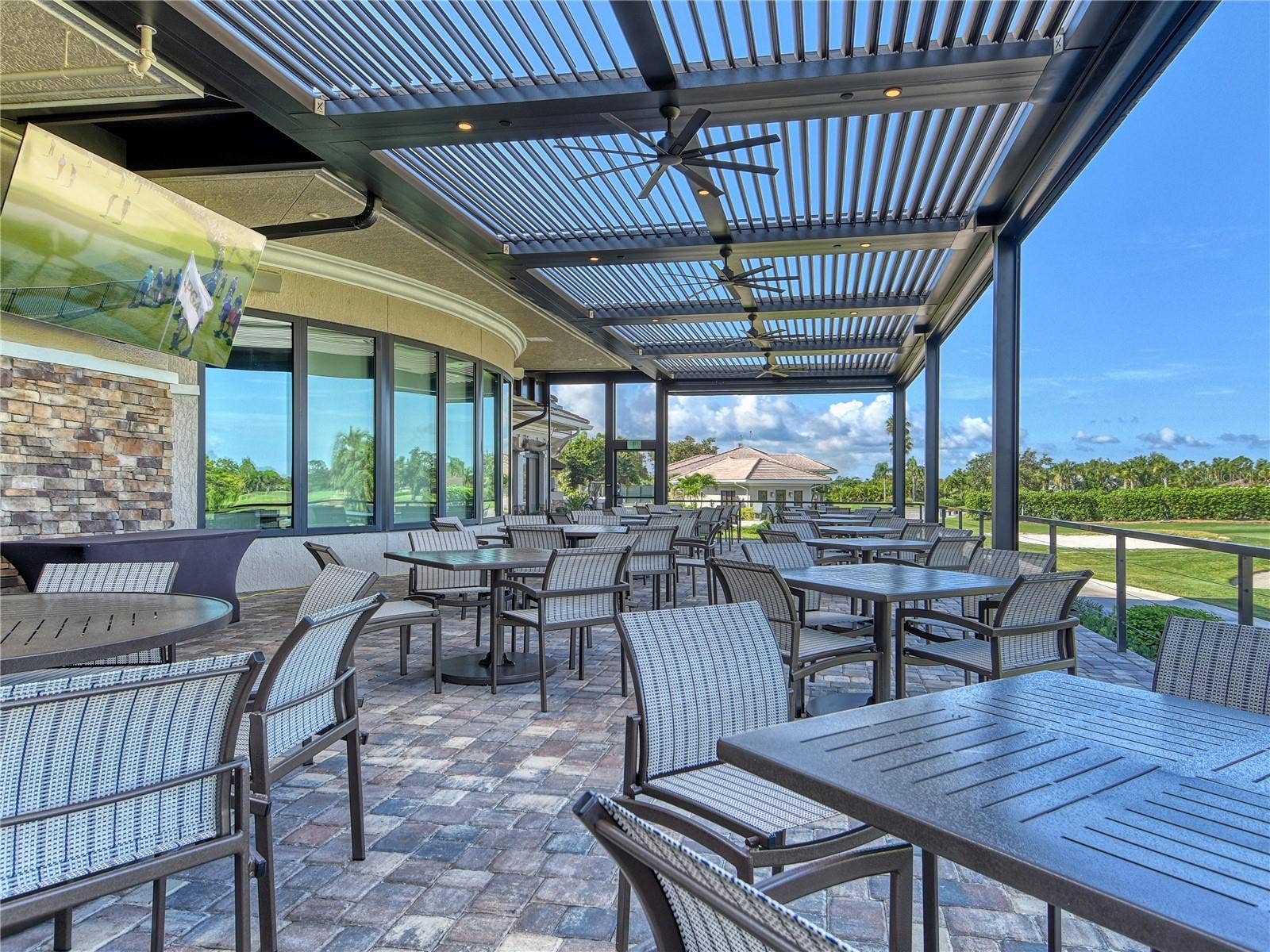 4951 CHASE OAKS DRIVE, Sarasota, FL 34241 Outdoor Dining