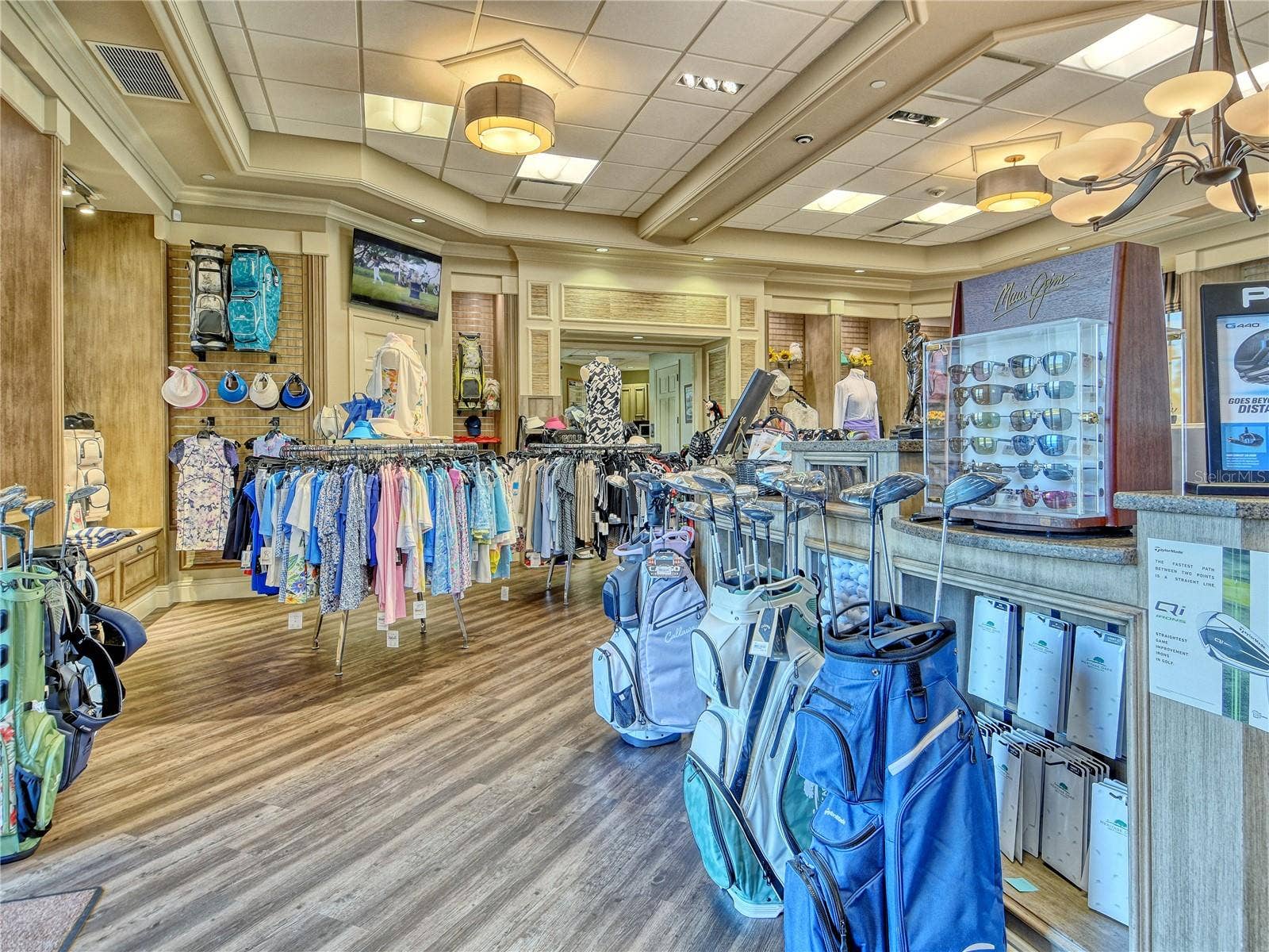 4951 CHASE OAKS DRIVE, Sarasota, FL 34241 Pro Shop