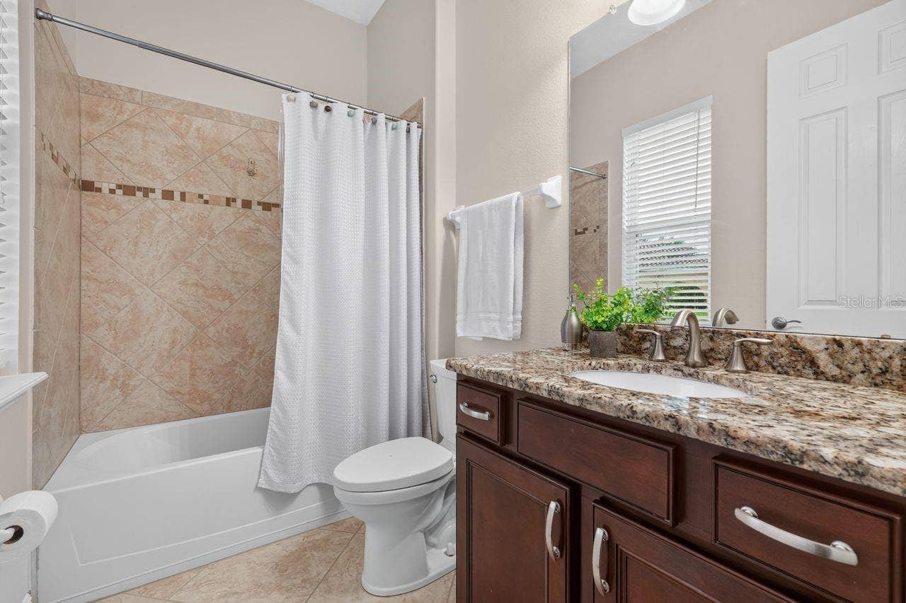 17115 4TH AVENUE E, Bradenton, FL 34212