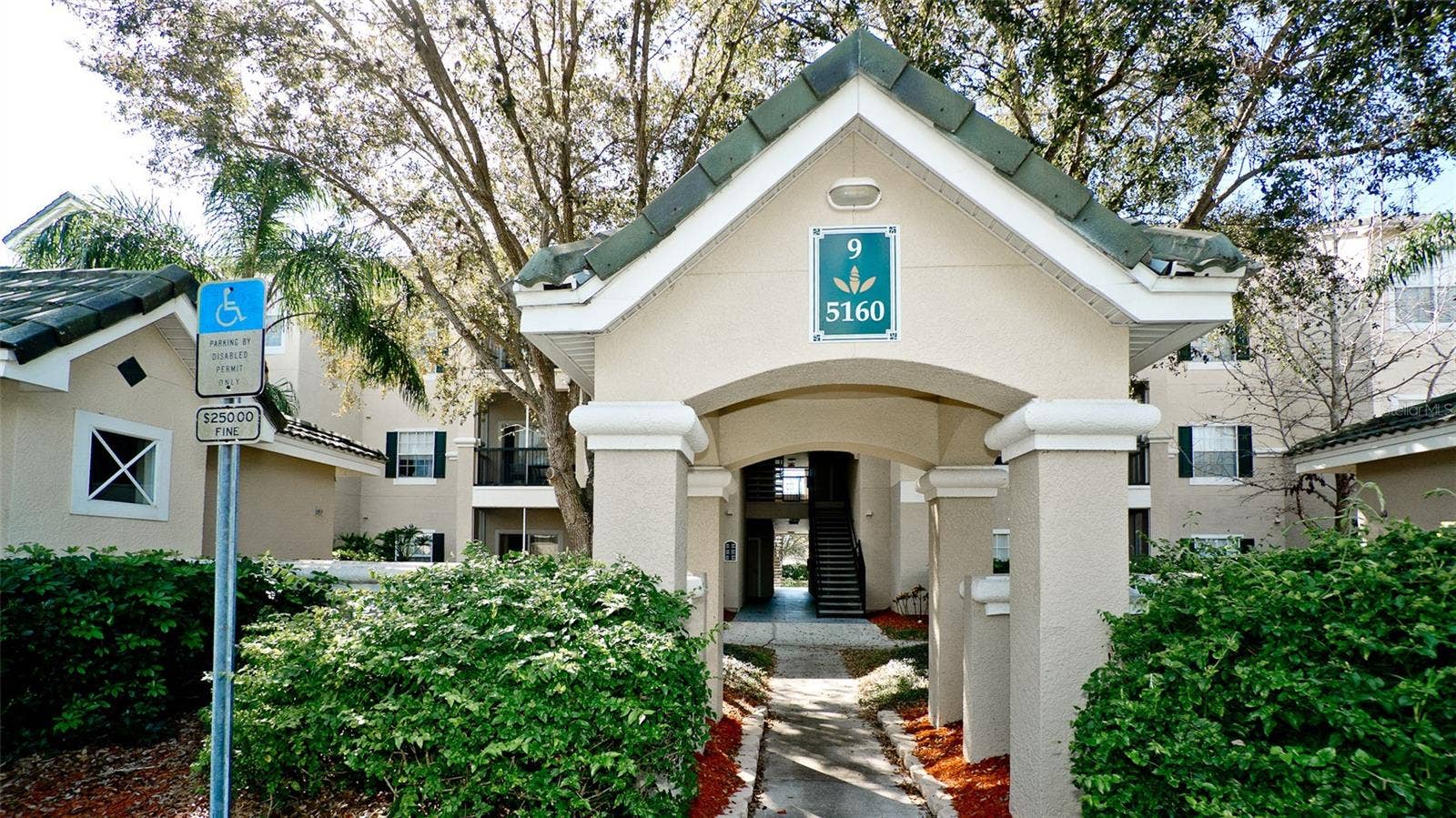 Common Entrance to Rental