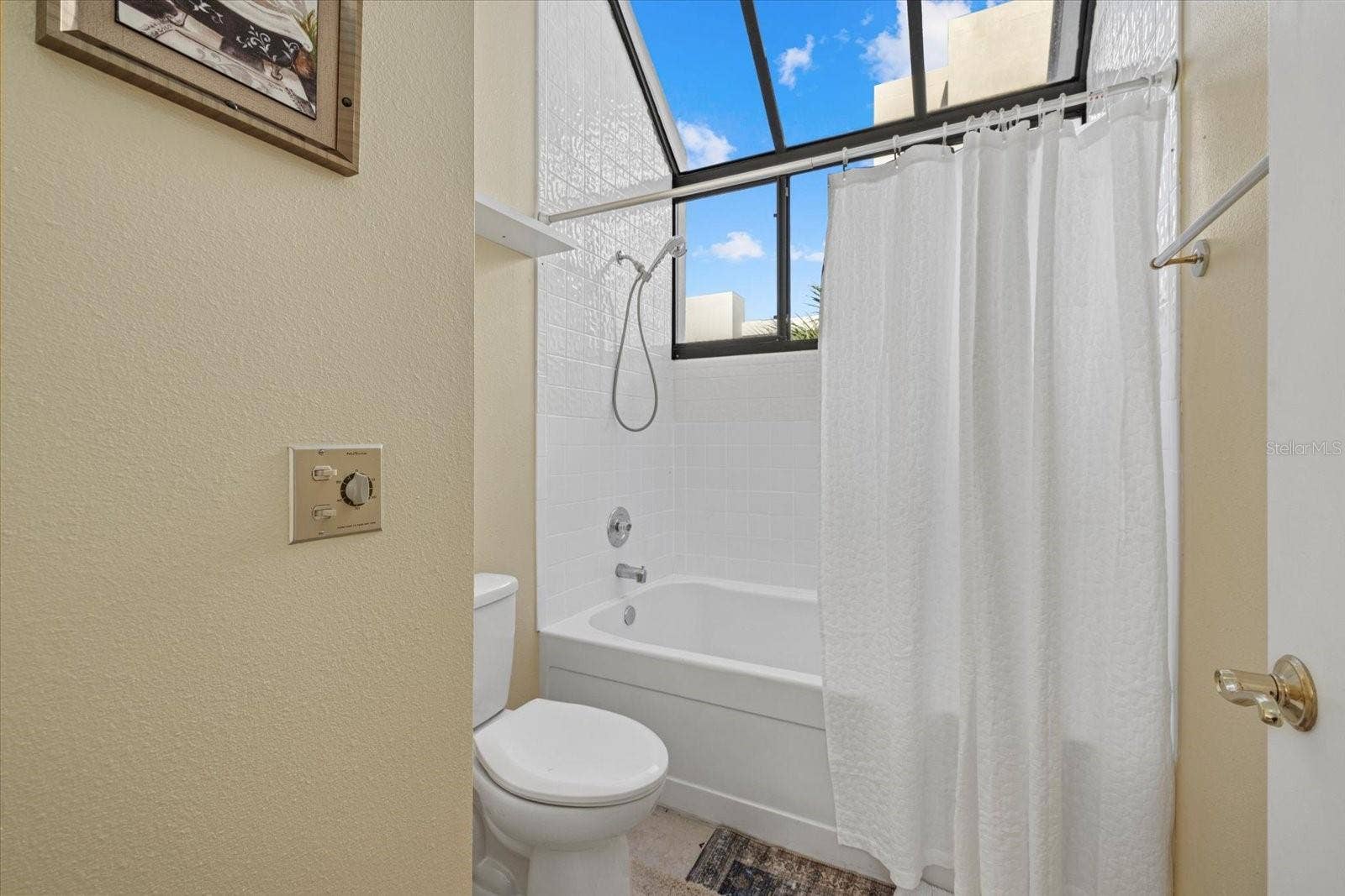 2012 HARBOURSIDE DRIVE, #2102, Longboat Key, FL 34228