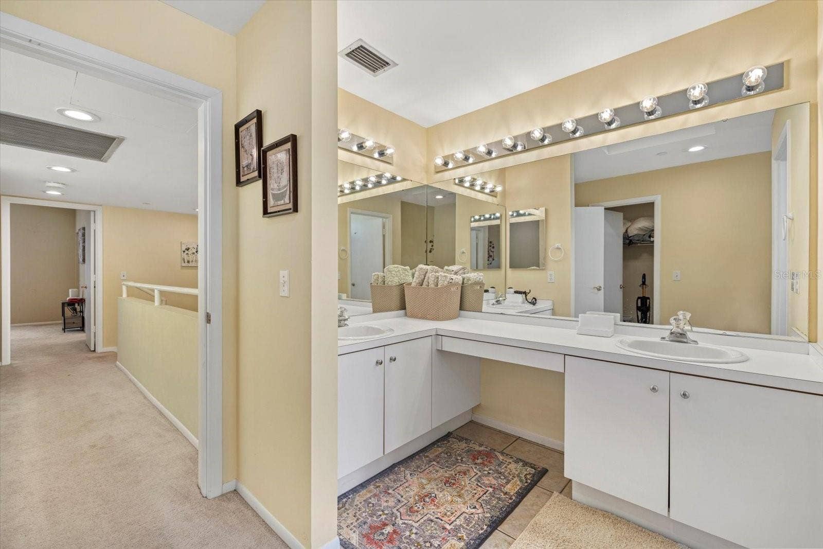 2012 HARBOURSIDE DRIVE, #2102, Longboat Key, FL 34228