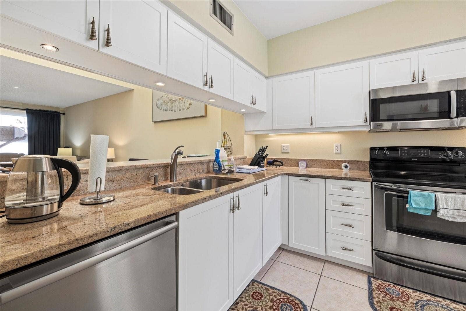 2012 HARBOURSIDE DRIVE, #2102, Longboat Key, FL 34228