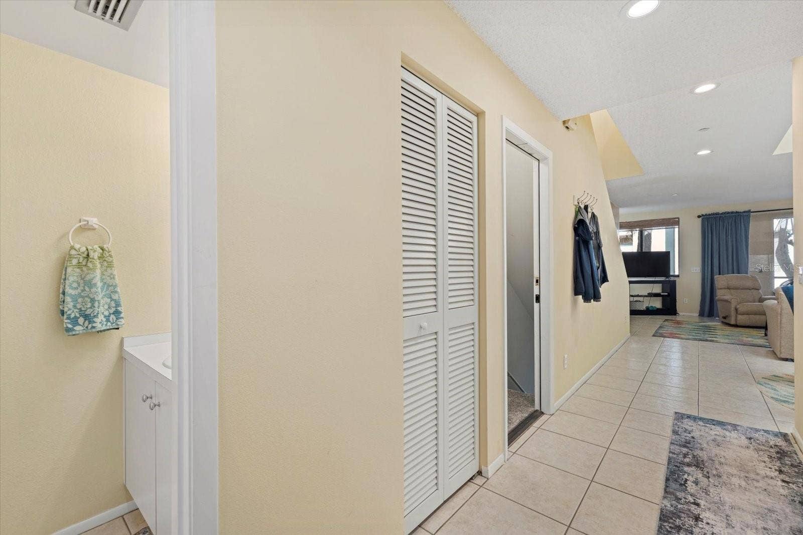 2012 HARBOURSIDE DRIVE, #2102, Longboat Key, FL 34228