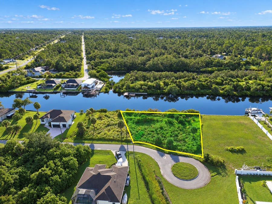 Property photo for 13435 IRWIN DRIVE, Port Charlotte, FL