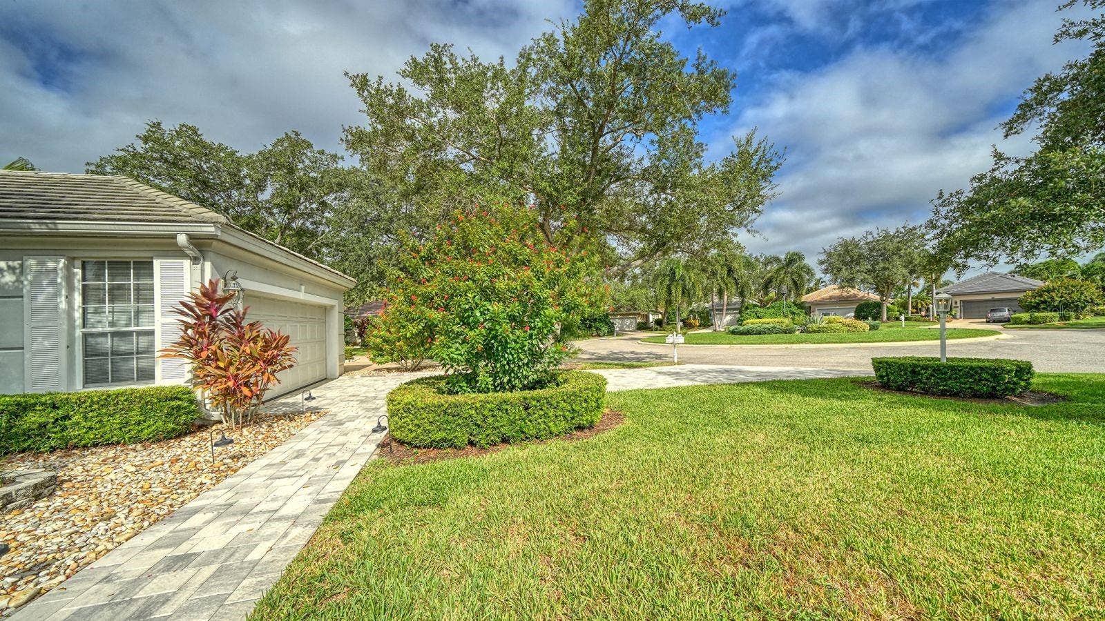7126 KENSINGTON COURT, University Park, FL 34201
