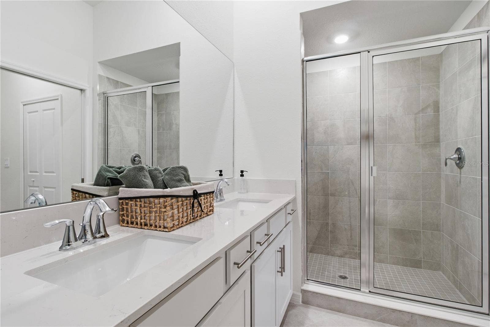 18911 SCALLOP LOOP, #103, Lakewood Ranch, FL 34211 18911 SCALLOP LOOP, #103, Lakewood Ranch, FL 34211
