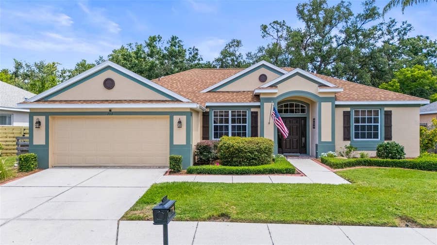 Property photo for 743 STONECREST DRIVE, Sarasota, FL