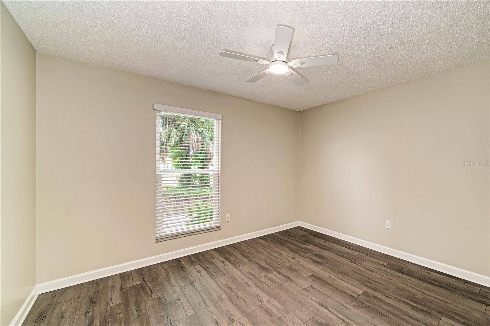 Bedroom 2 01