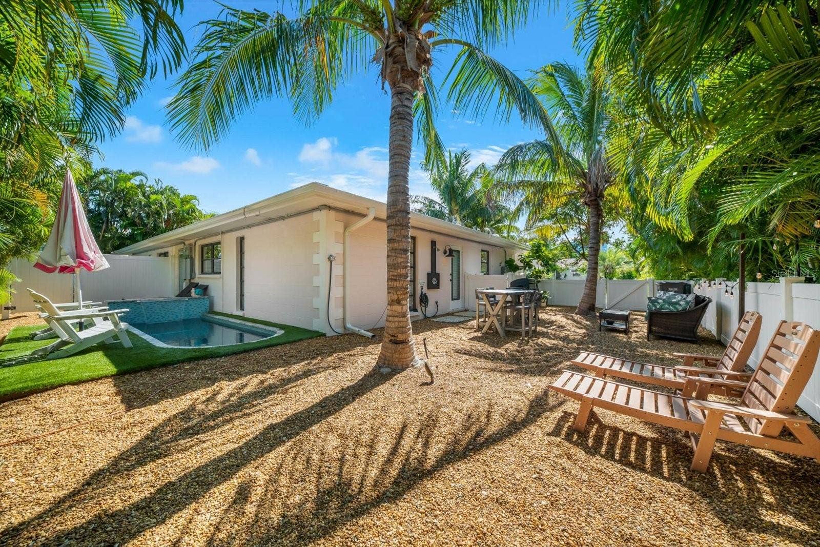 400 75TH STREET, Holmes Beach, FL 34217 400 75th St - Pool - West Unit