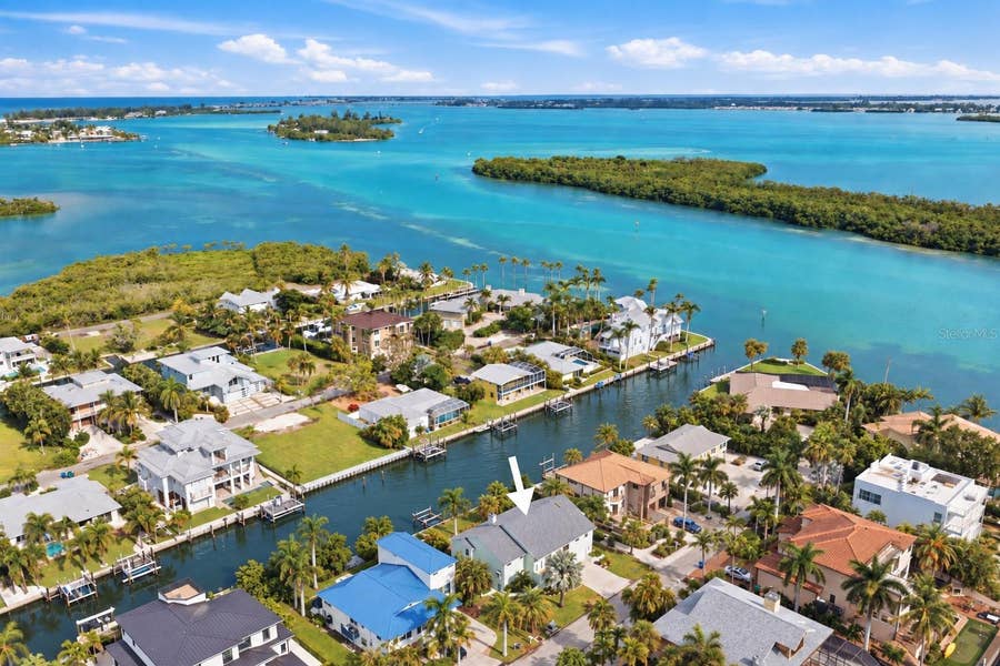 Property photo for 783 MARBURY LANE, Longboat Key, FL