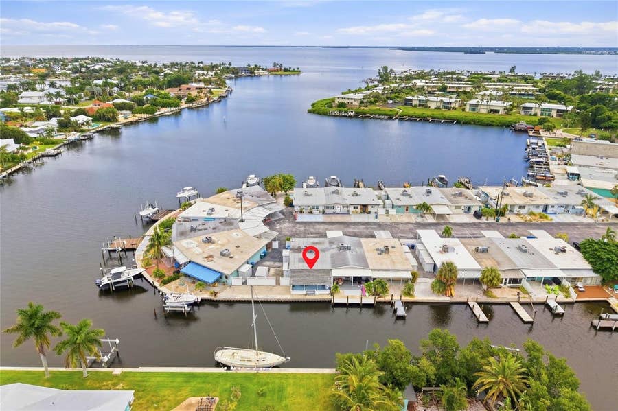 Property photo for 28 SEASIDE COURT, Holmes Beach, FL