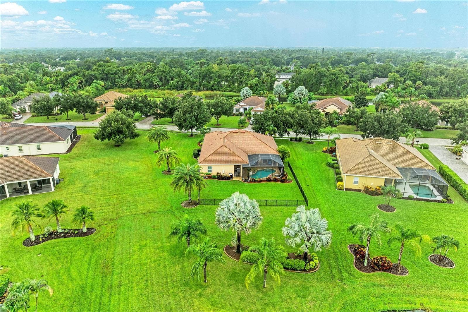 519 147TH COURT NE, Bradenton, FL 34212 519 147TH COURT NE, Bradenton, FL 34212