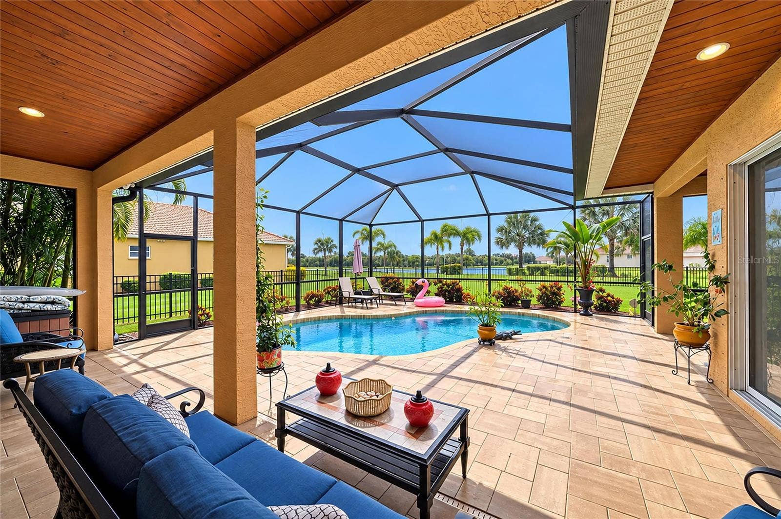 519 147TH COURT NE, Bradenton, FL 34212 519 147TH COURT NE, Bradenton, FL 34212