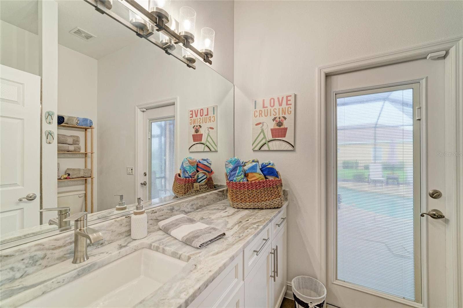 519 147TH COURT NE, Bradenton, FL 34212 519 147TH COURT NE, Bradenton, FL 34212