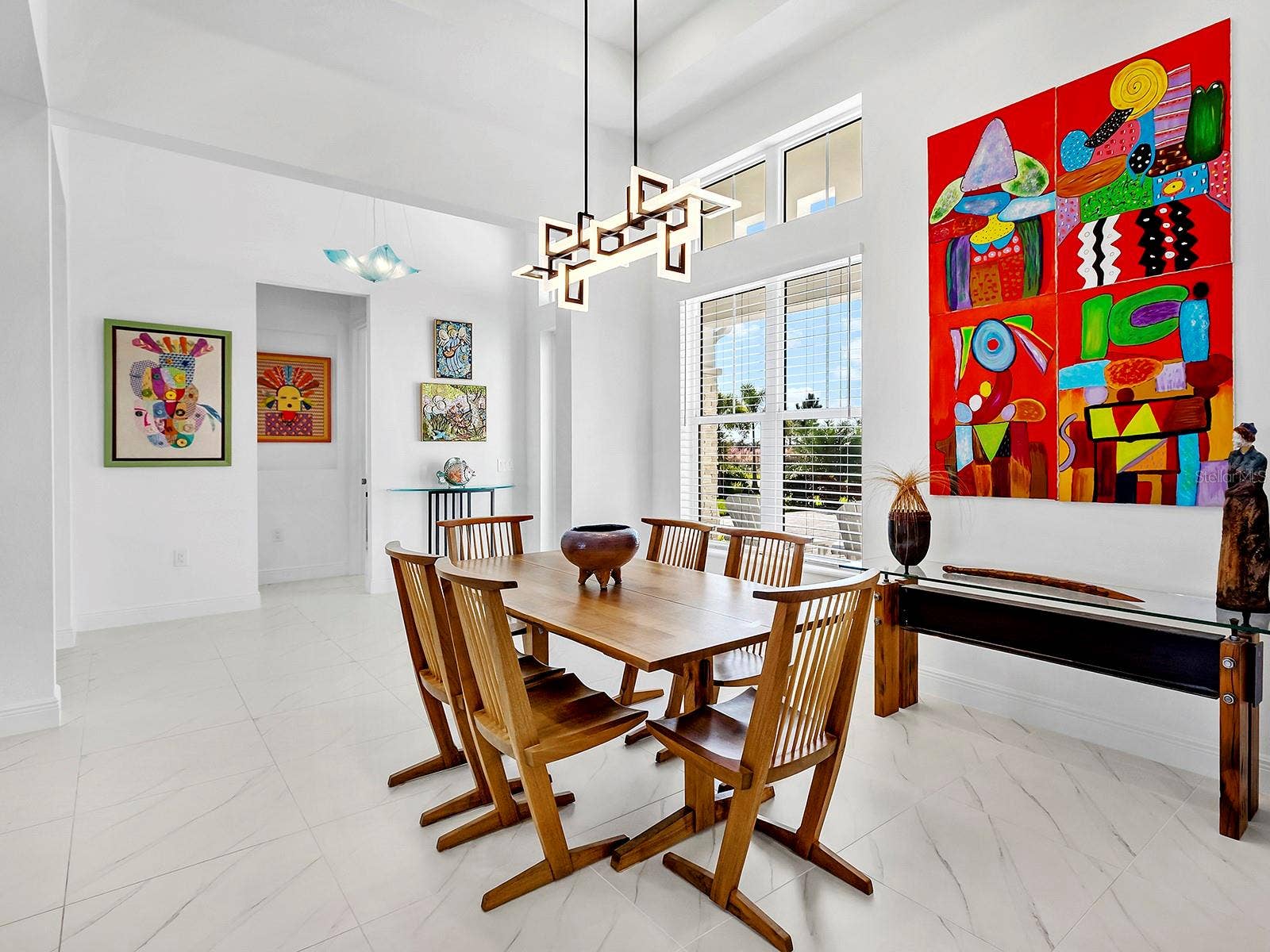 7959 WATERBEND TRAIL, Sarasota, FL 34240 Modern light fixture