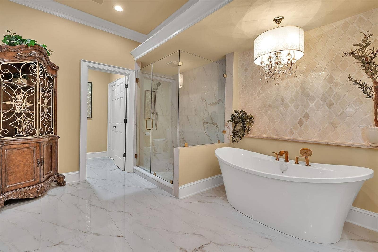 422 BLUE GARDEN LANE, Osprey, FL 34229 422 BLUE GARDEN LANE, Osprey, FL 34229