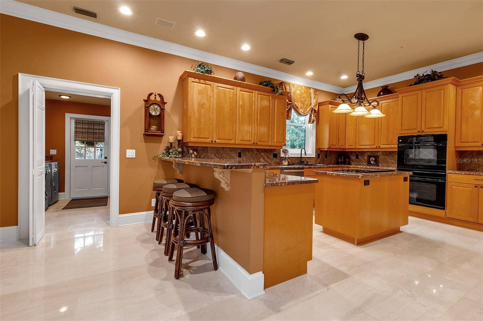 422 BLUE GARDEN LANE, Osprey, FL 34229 422 BLUE GARDEN LANE, Osprey, FL 34229