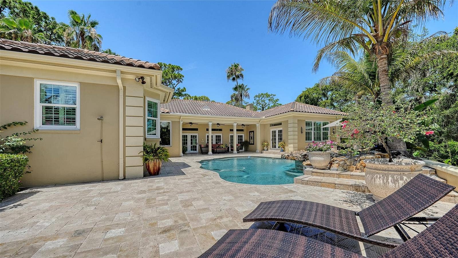 422 BLUE GARDEN LANE, Osprey, FL 34229 422 BLUE GARDEN LANE, Osprey, FL 34229