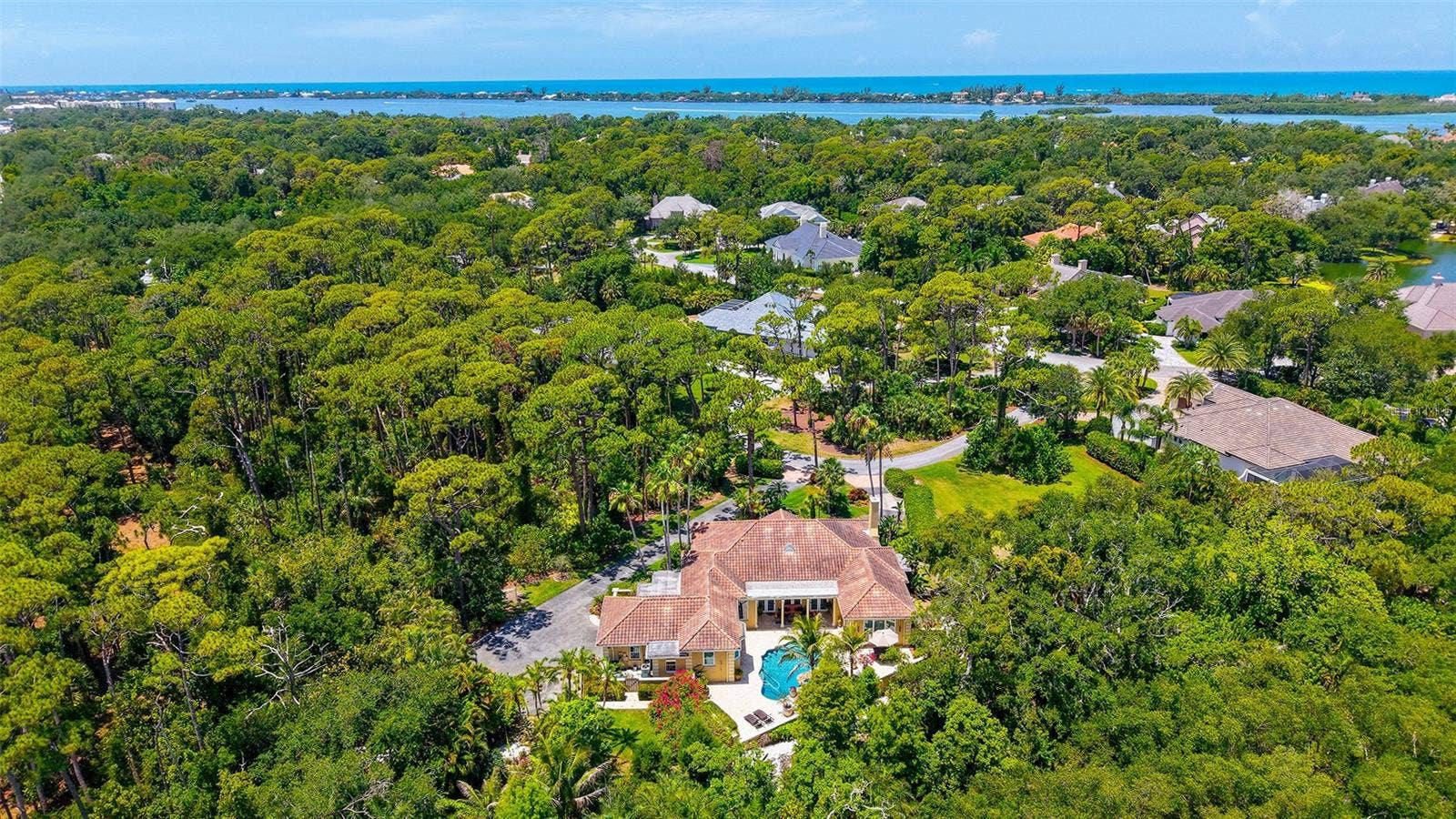 422 BLUE GARDEN LANE, Osprey, FL 34229 422 BLUE GARDEN LANE, Osprey, FL 34229