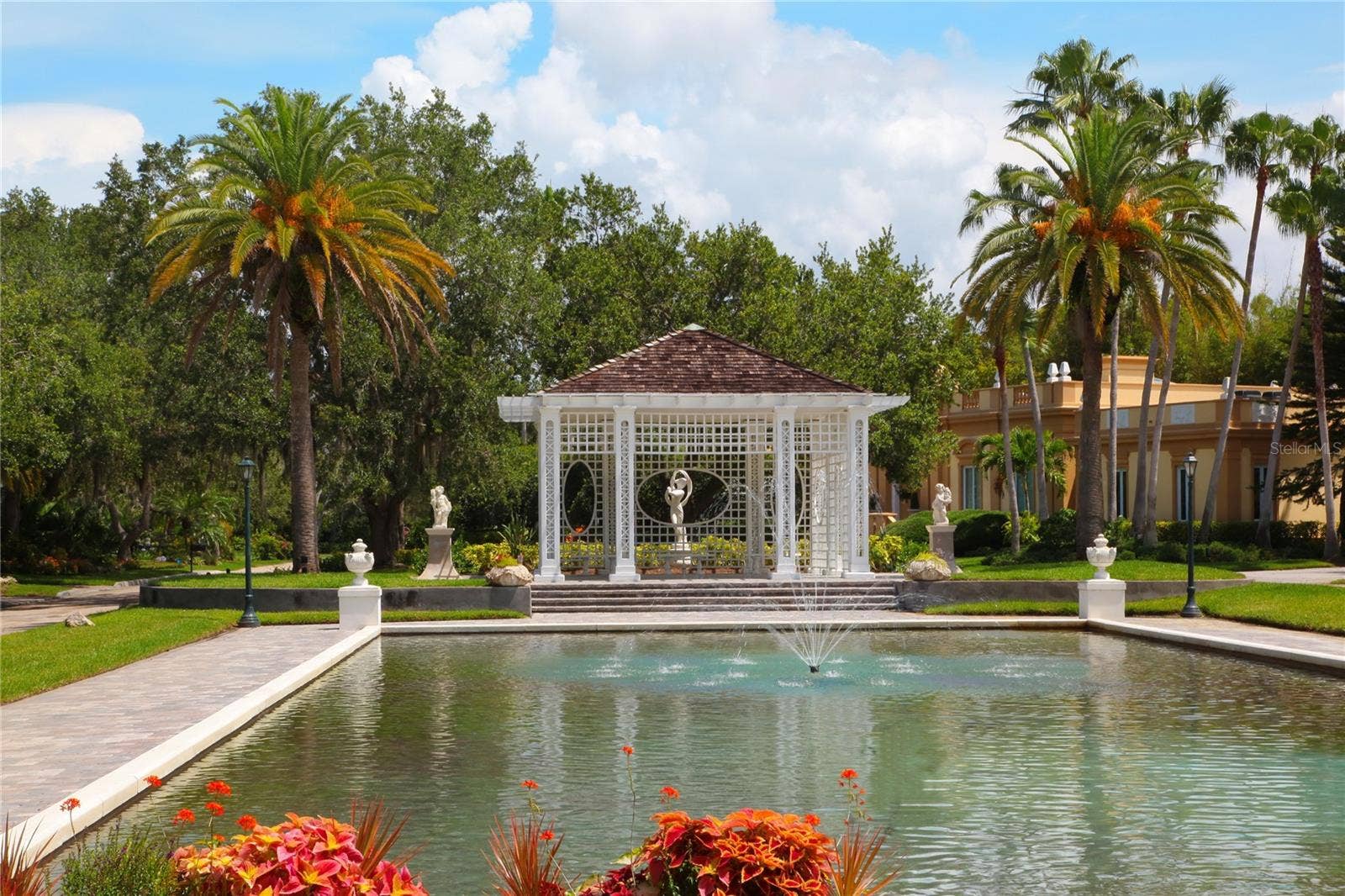 422 BLUE GARDEN LANE, Osprey, FL 34229 422 BLUE GARDEN LANE, Osprey, FL 34229